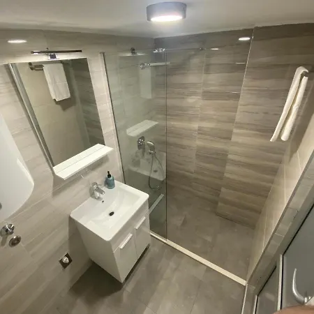 Apartment Gallery Makarska